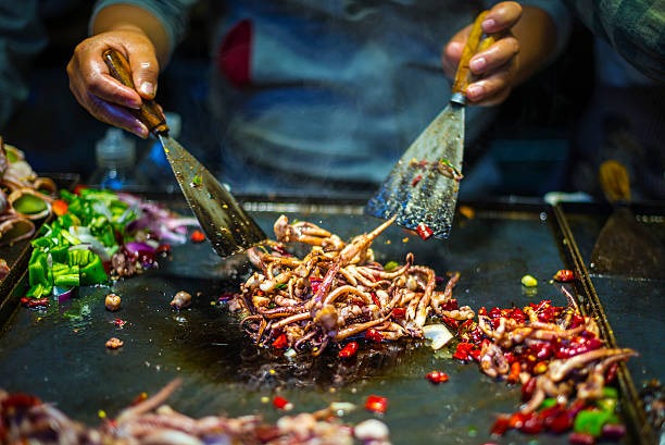 Why Is Home Cooking Making a Comeback in China?