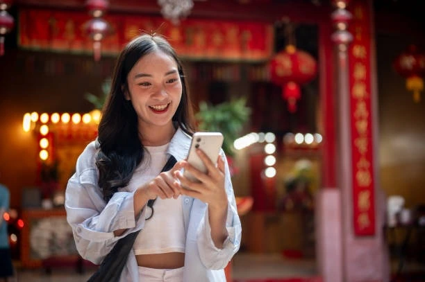 China’s Gen Z Craze: Why Tradition is the Hottest Trend!