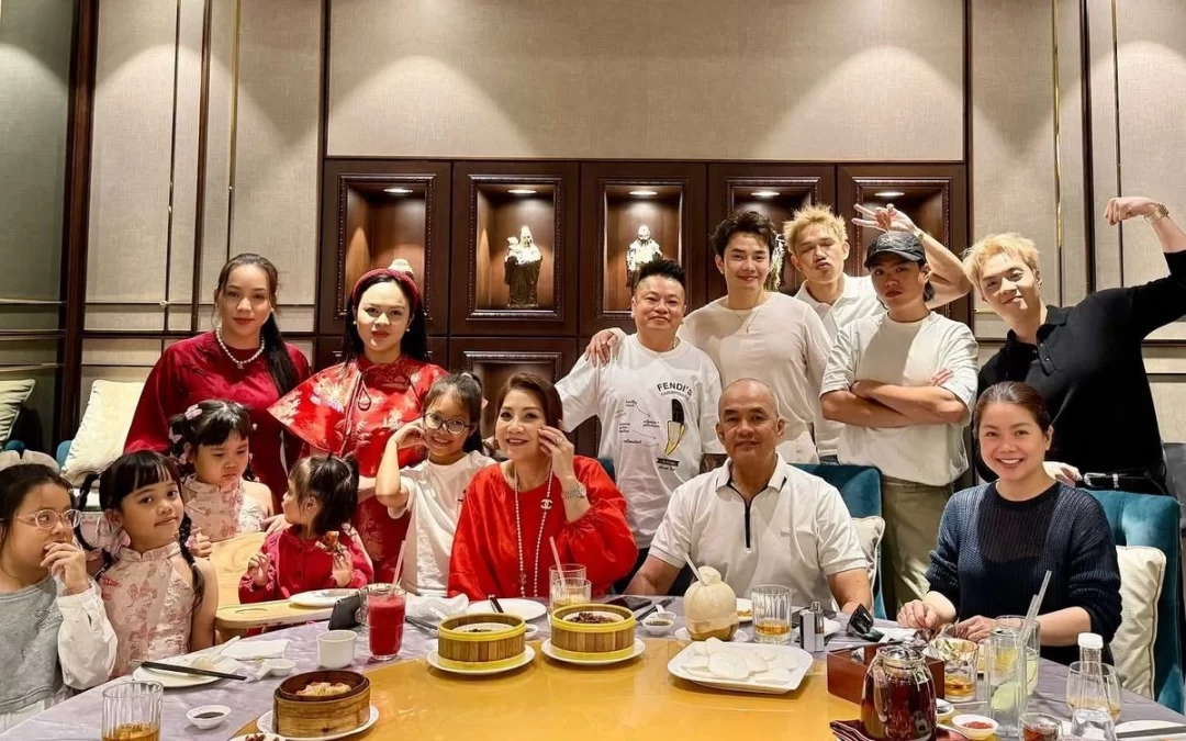 Small Joys, Big Trade-offs: Chinese Family Spending 2025